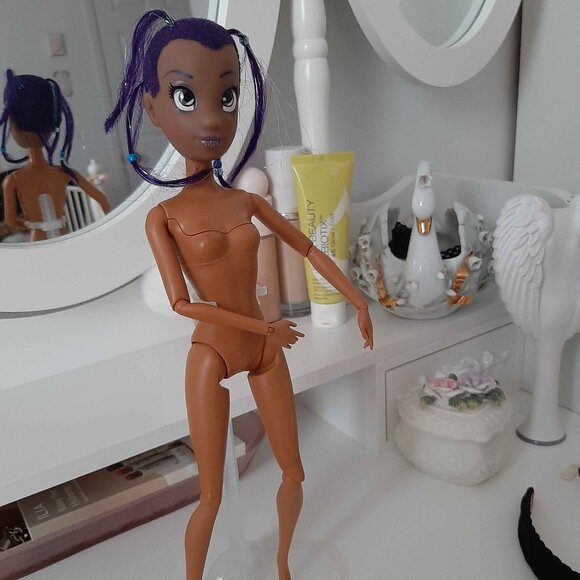 W.I.T.C.H Taranee Re-bodied doll Giochi Preziosi - Picture 1 of 1